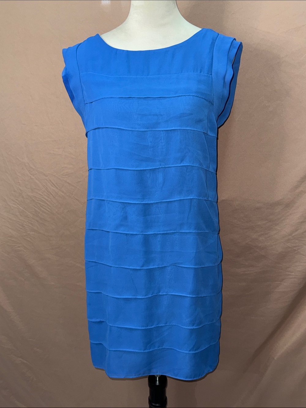 NWOT Bisou Bisou Cobalt Blue Tiered Shift Mini Dress